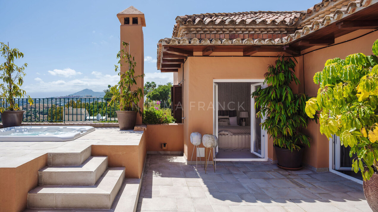 Penthouse Mira - duplex penthouse that seamlessly blends Andalusian charm with modern elegance