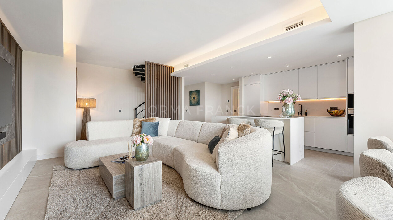 Penthouse Lira - Penthouse located near Puerto Banus.