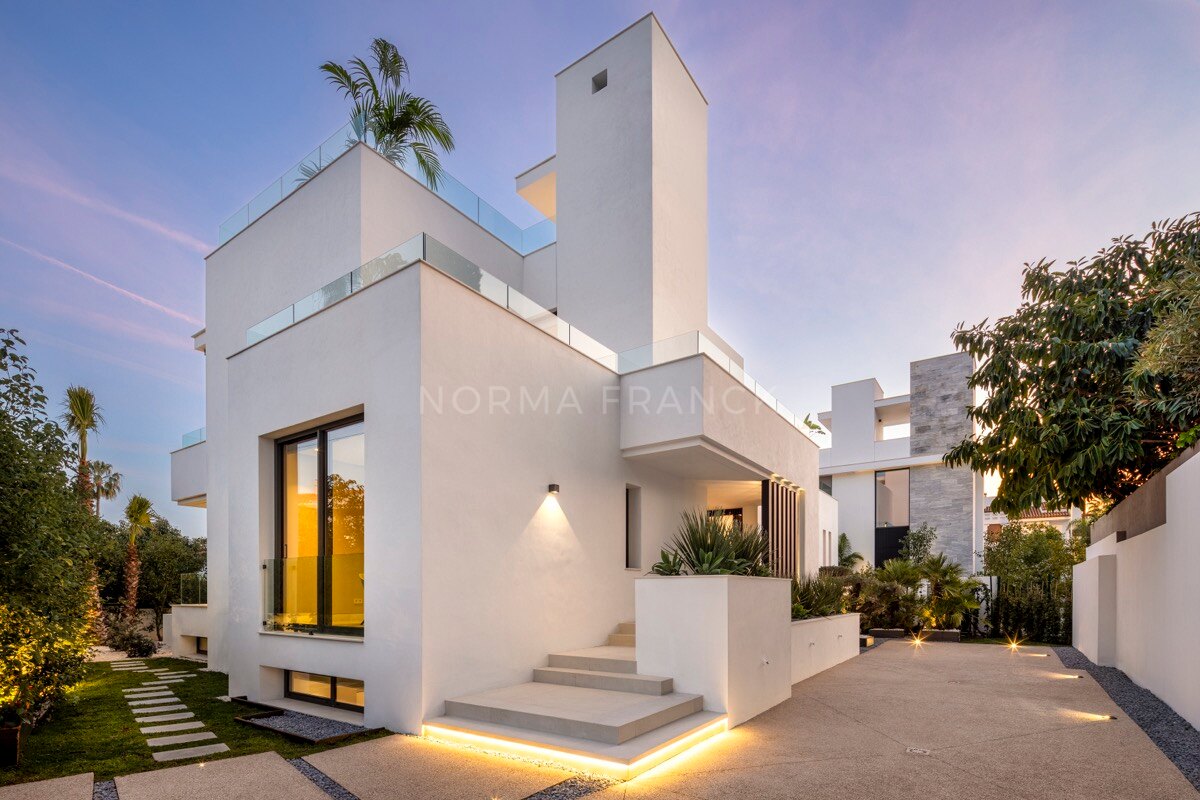 Los Angeles 185 - Comtemporary beachside villa