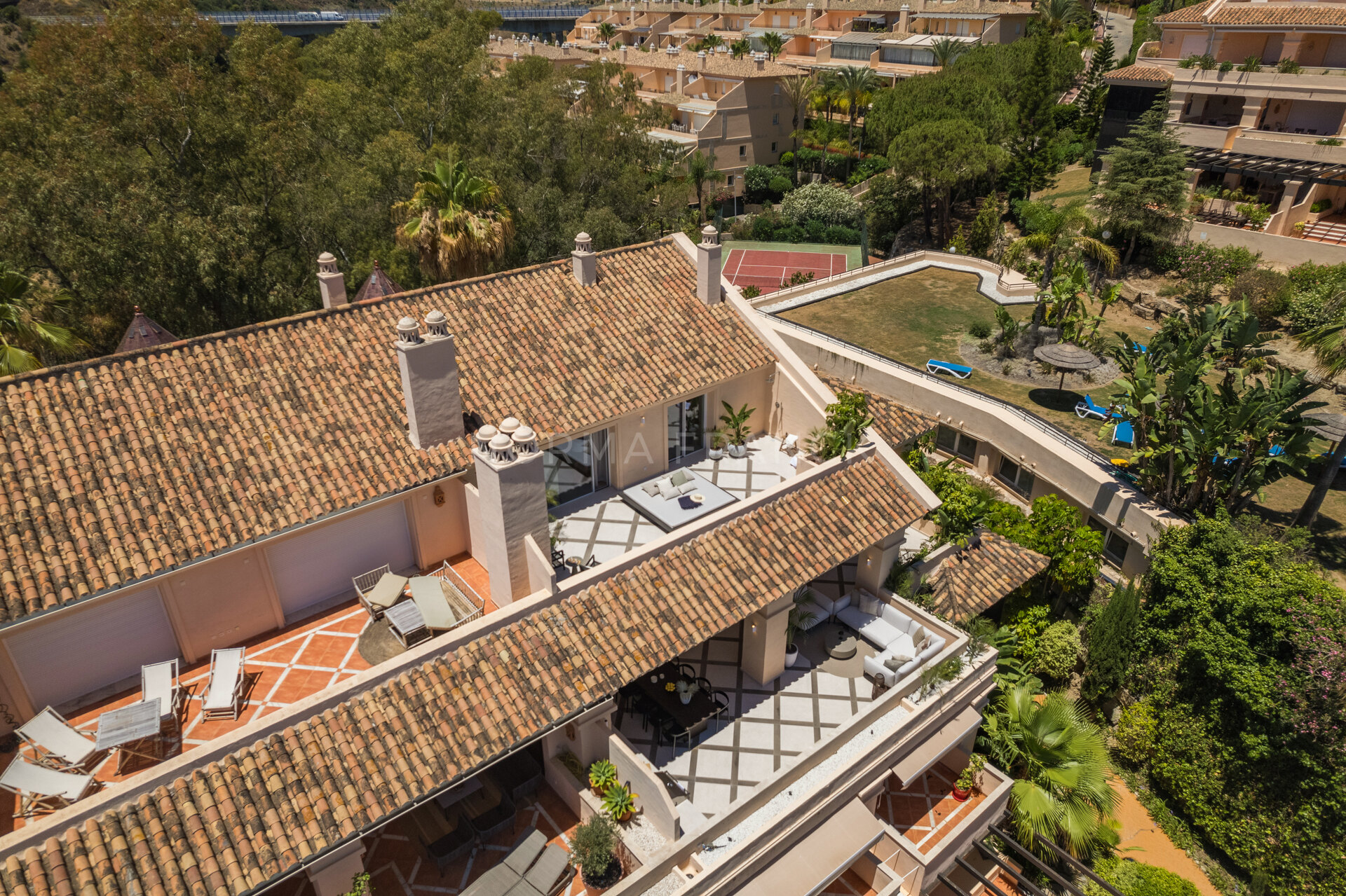 Albatros Hill - Luxury Penthouse in Nueva Andalucia