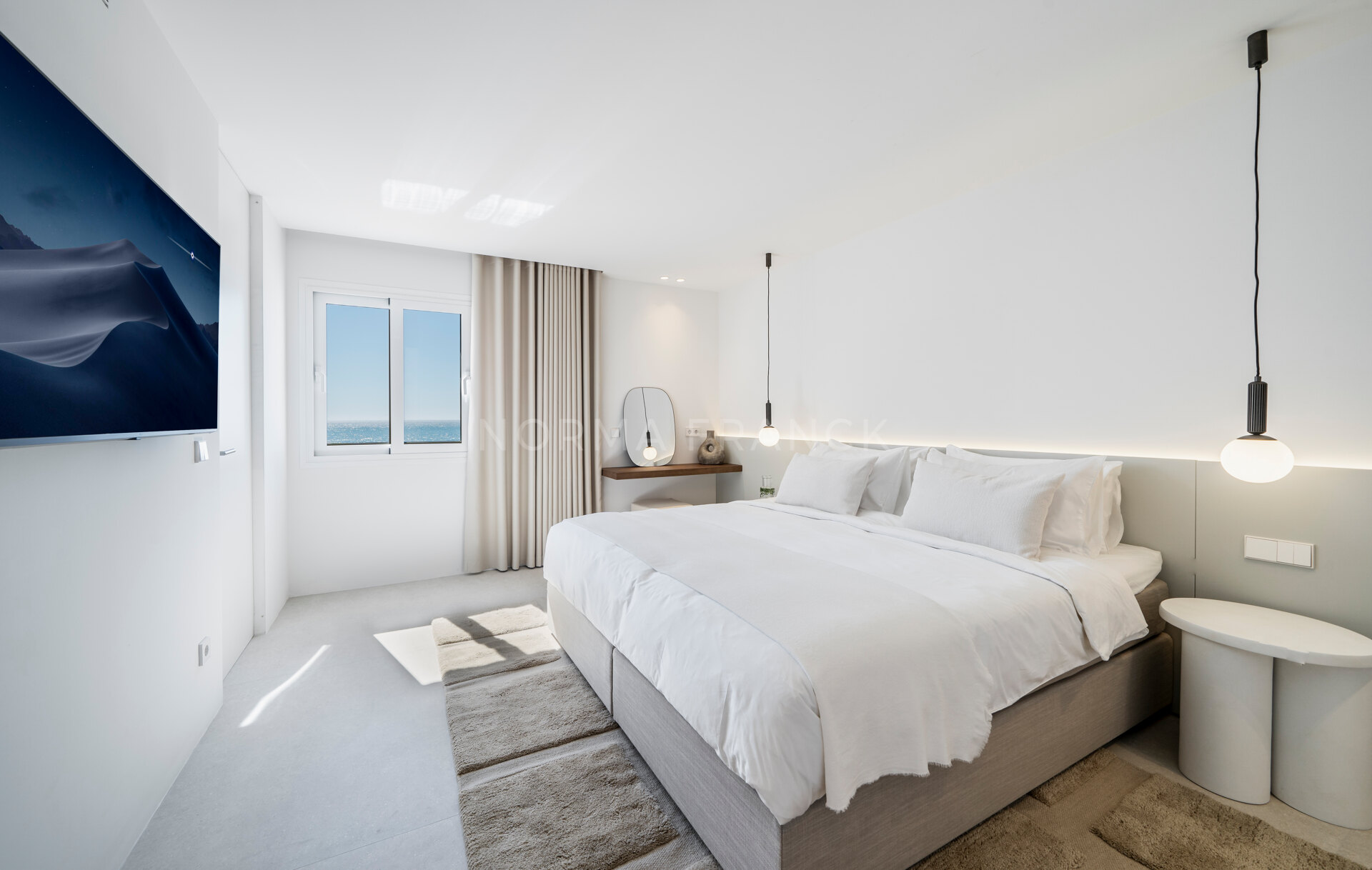 Banús 4 - Luxury penthouse-style apartment with Stunning Mediterranean Views in Puerto Banús