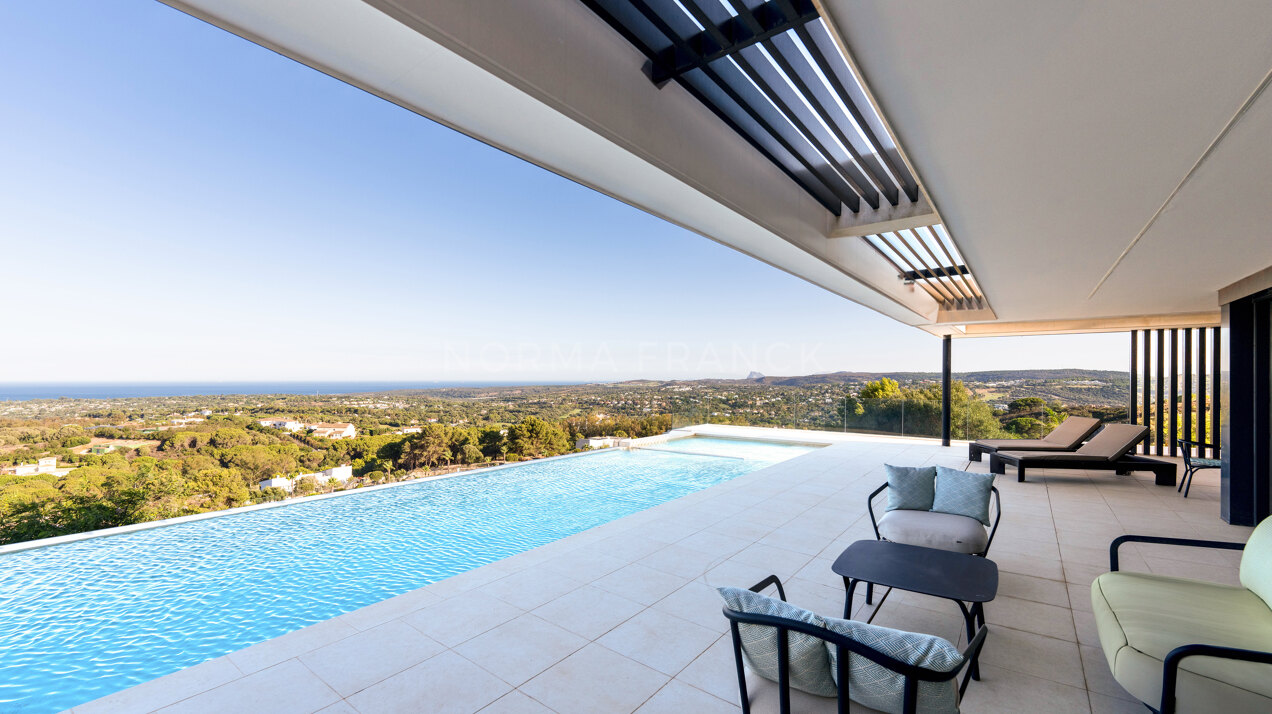 Villa Atlas - Stunning Contemporary Luxury Villa with Sea Views in Prestigious La Reserva de Sotogrande