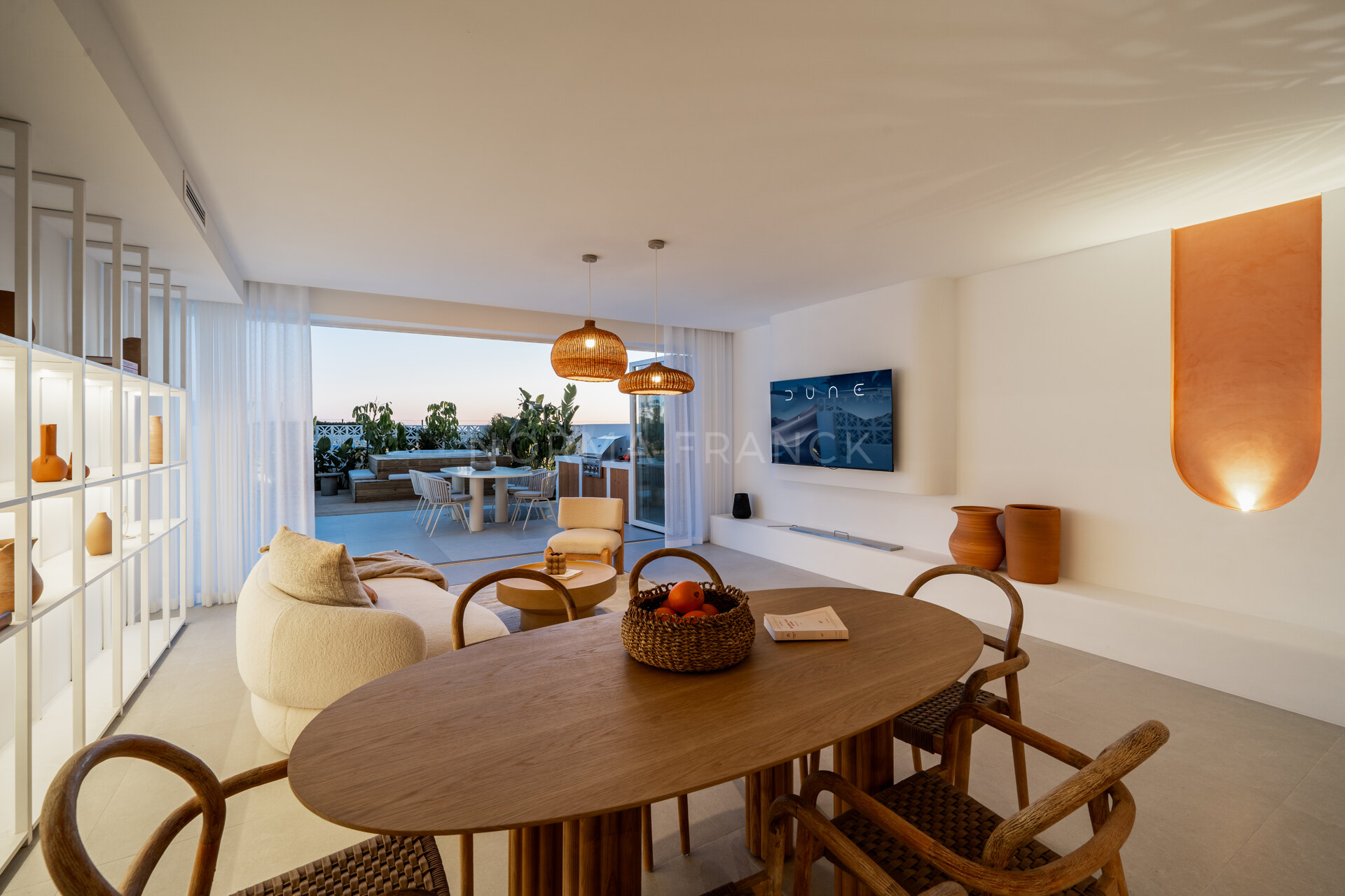 Casa Makani - Hawaiian inspired townhouse with breathtaking sea views in Marbella