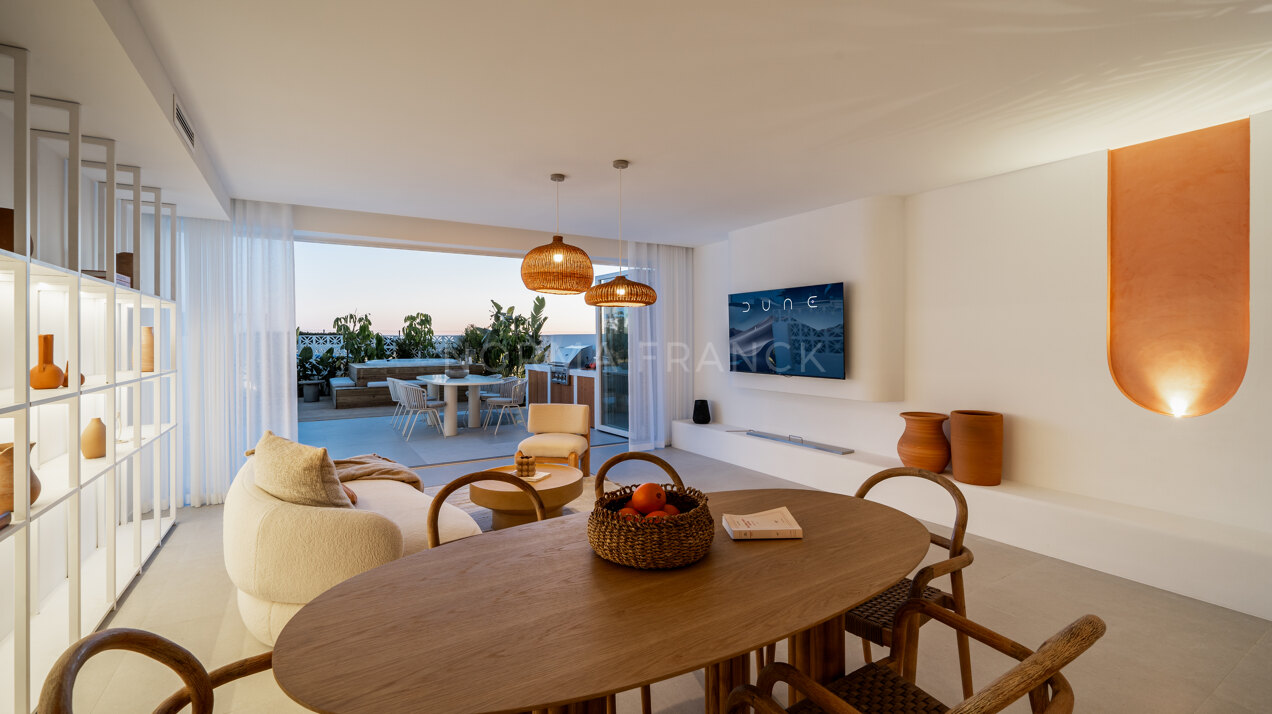 Casa Makani - Hawaiian inspired townhouse with breathtaking sea views in Marbella