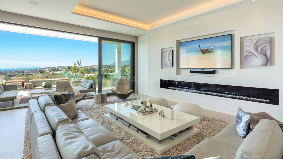 Herrojo 79 - Exceptional modern villa in exclusive El Herrojo, La Quinta