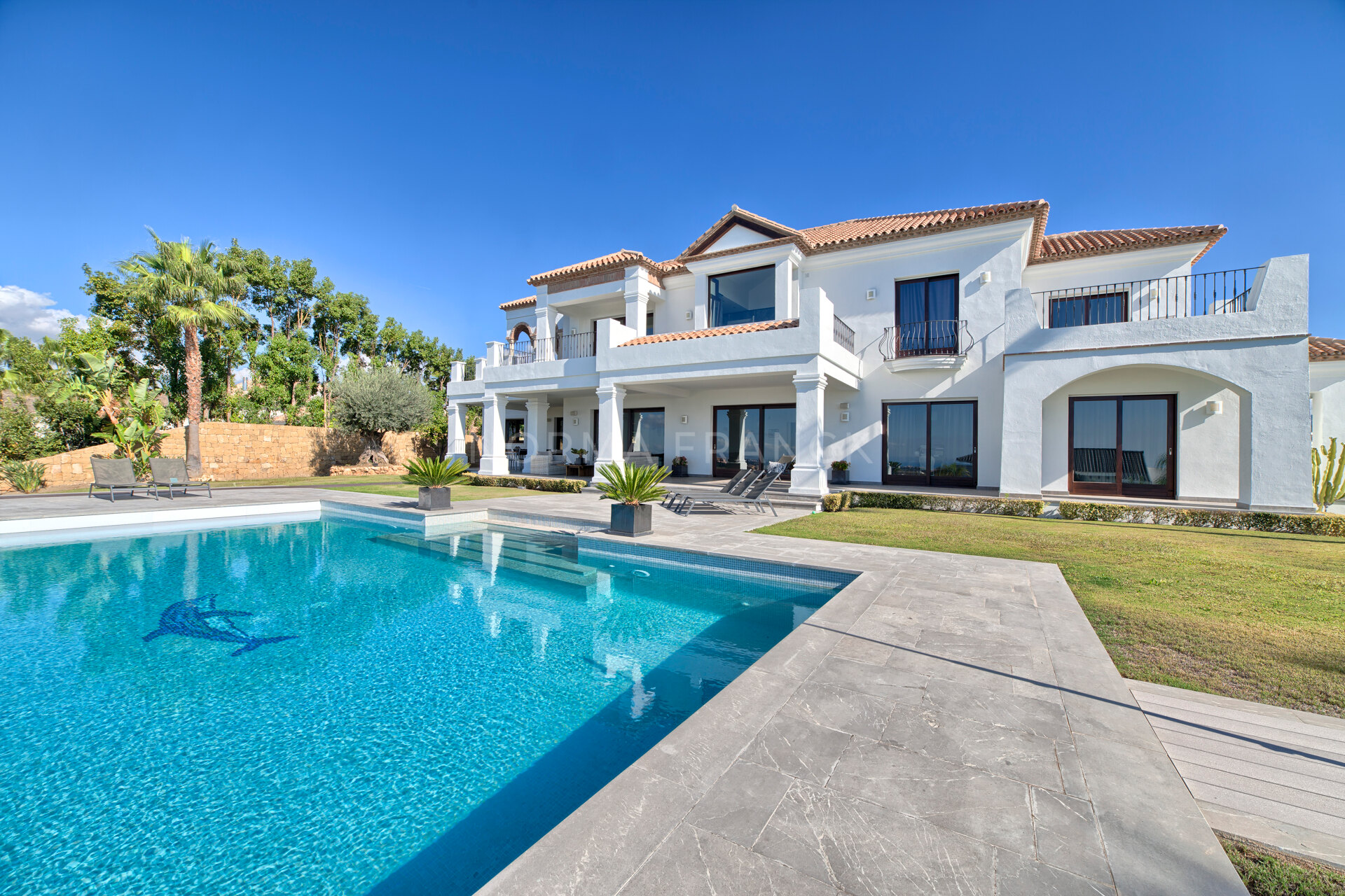 Flamingos Golf - Exquisite villa built to the highest standards situated in Los Flamingos Golf Resort