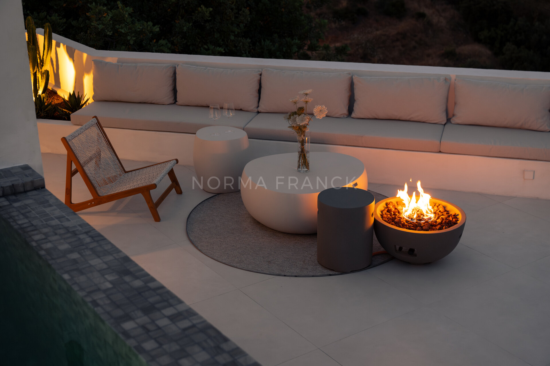 Oia Penthouse - Duplex penthouse with private pool, sea views, and prime Golden Mile location