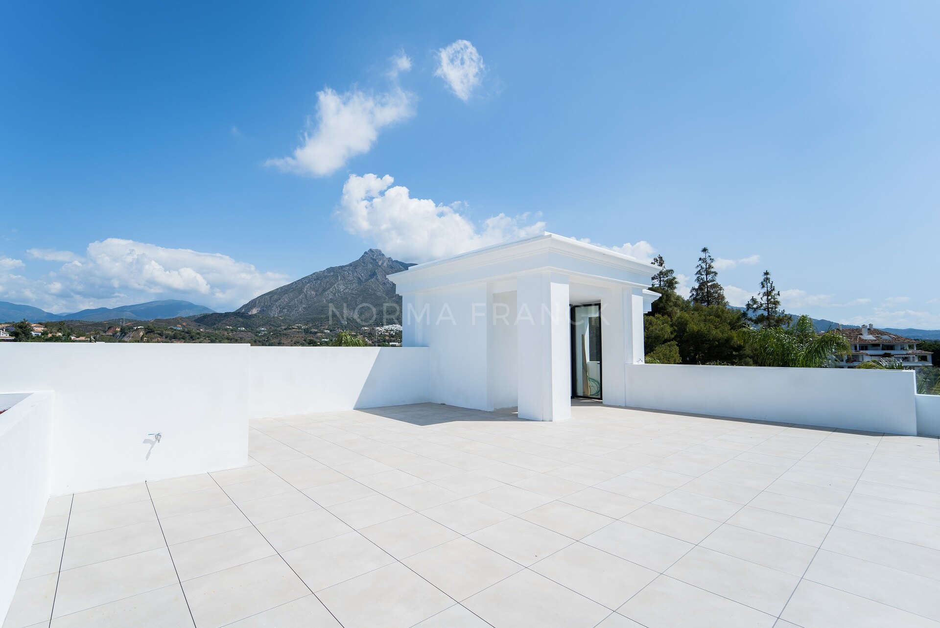 Villa Lomas 2 - The villa offers a beautiful view of both the sea and La Concha