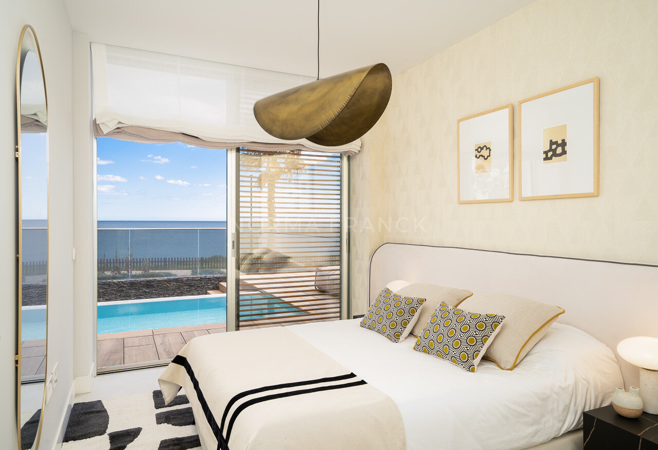 The Edge - Magnificent 2 bedroom beachfront apartment