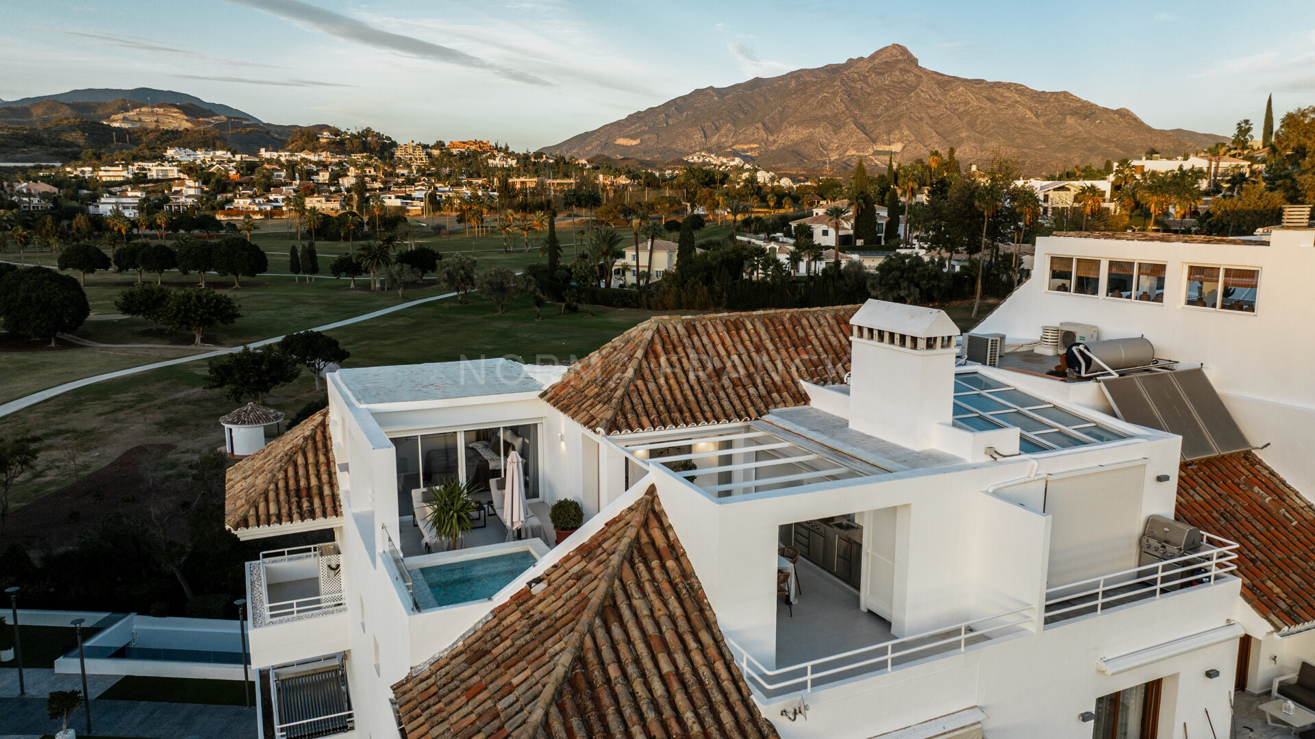 Alcores del Golf 8 - Luxury Scandinavian Golf Penthouse with breathtaking views