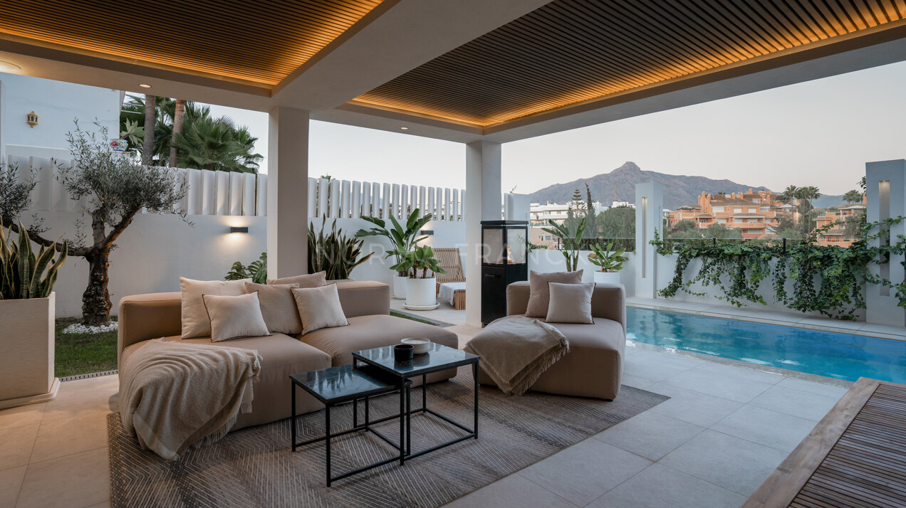 Villa Bellavue - Magnificent home with stunning views and walking distance to the beach and Puerto Banus