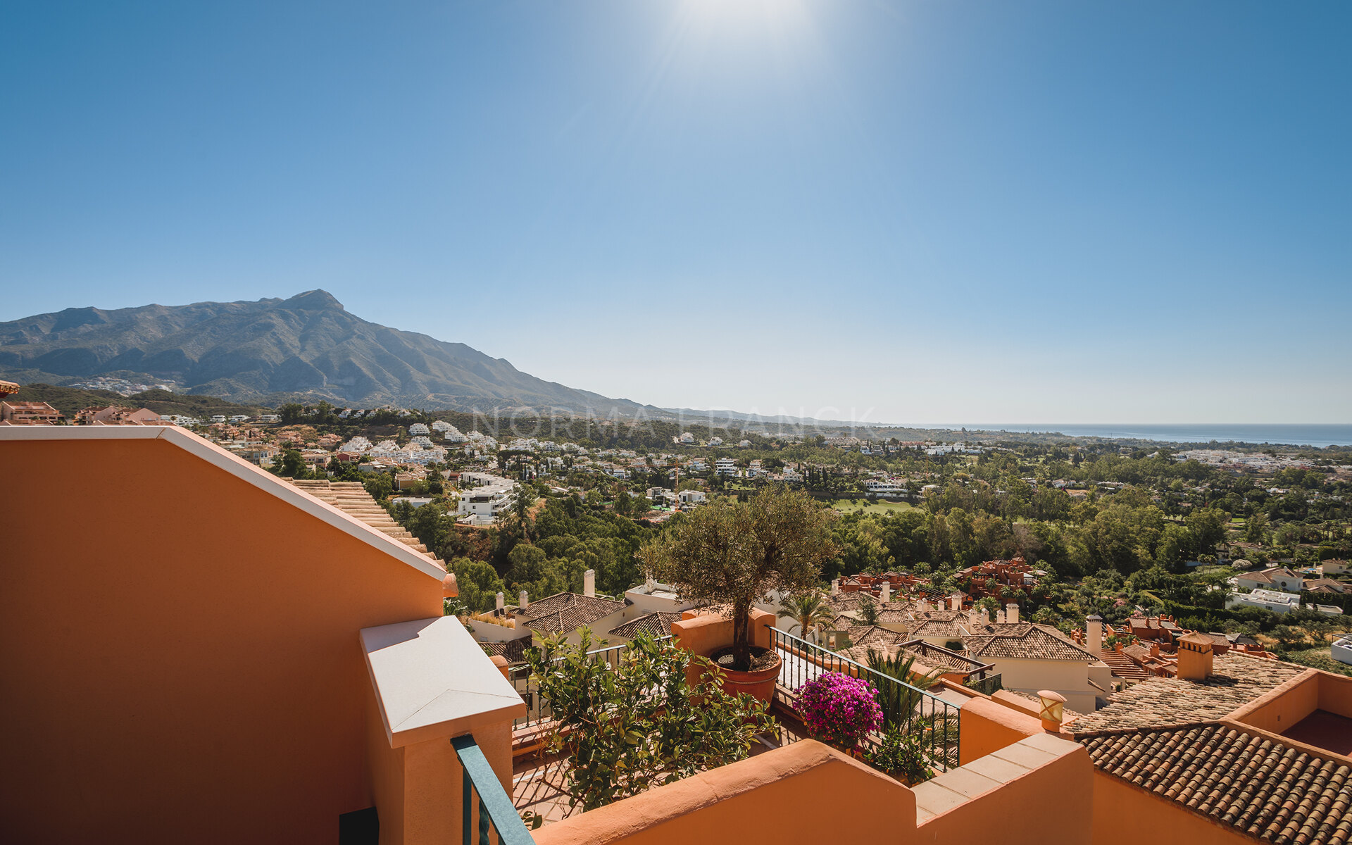 Les Belvederes 11 - Spectacular fully renovated duplex penthouse with panoramic views to the sea