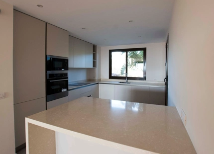 Apartamento Planta Baja en venta en Benahavis