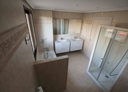 Apartamento Planta Baja en venta en Benahavis