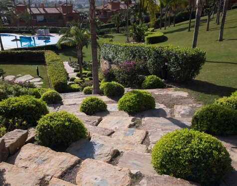 Ground Floor Apartment for sale in Benahavis