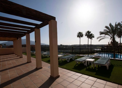 Apartamento Planta Baja en venta en Benahavis