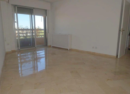 Penthouse for long term rent in Marbella