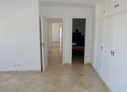 Penthouse for long term rent in Marbella