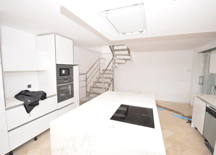 Penthouse for long term rent in Marbella