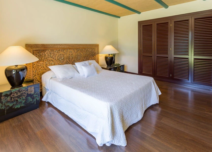 Villa for short term rent in Rio Real, Marbella East