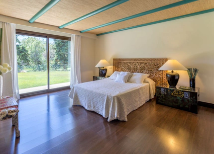 Villa for short term rent in Rio Real, Marbella East