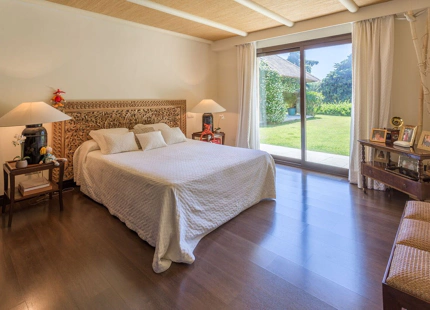 Villa for short term rent in Rio Real, Marbella East
