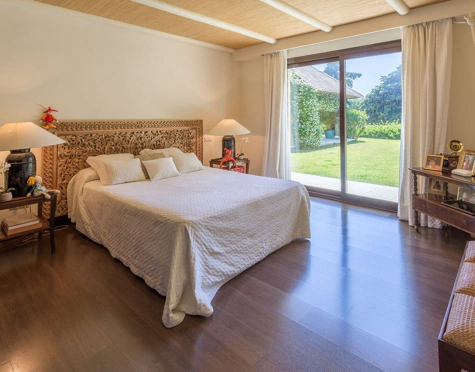 Villa en alquiler a corta temporada en Rio Real, Marbella Este