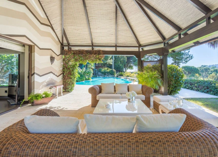 Villa for short term rent in Rio Real, Marbella East