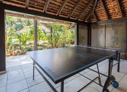 Villa for short term rent in Rio Real, Marbella East