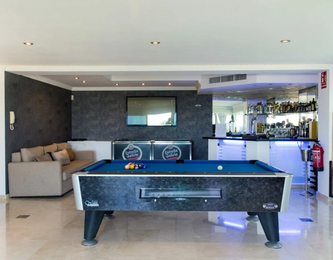Villa for sale in Elviria, Marbella Este