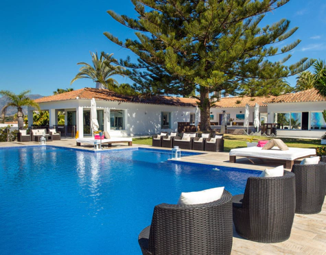 LUXURIOUS VILLA WITH PANORAMIC SEA VIEWS FOR SALE IN MARBELLA EAST