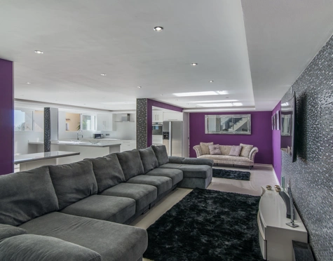 Villa for sale in Elviria, Marbella Este