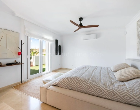 Villa for sale in Marbella - Puerto Banus