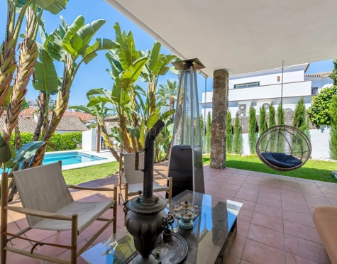 Villa for sale in Marbella - Puerto Banus