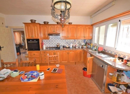 Villa en venta en Estepona