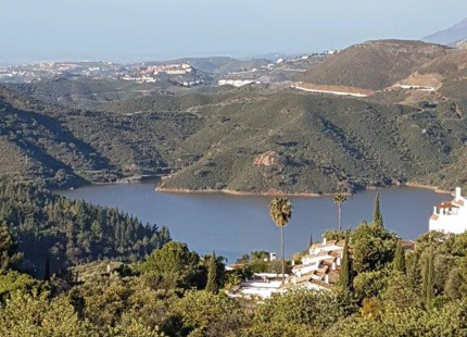 Villa for long term rent in Istan