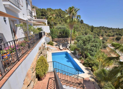 Villa for long term rent in Istan