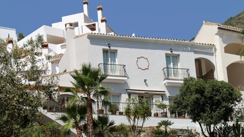 Villa for long term rent in Istan