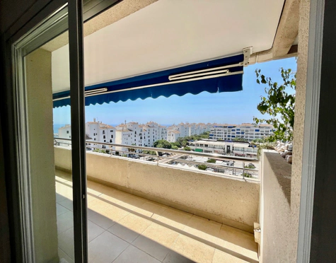 Apartamento en venta en Marbella - Puerto Banus