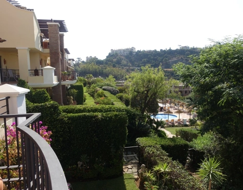 Apartamento en venta en Benahavis