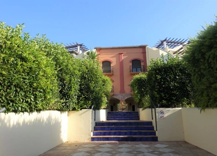 Apartamento en venta en Benahavis