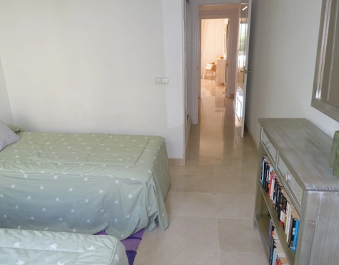 Apartamento en venta en Benahavis