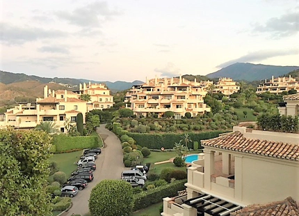 Apartamento Planta Baja en venta en Benahavis
