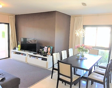 Ground Floor Apartment for sale in Benahavis