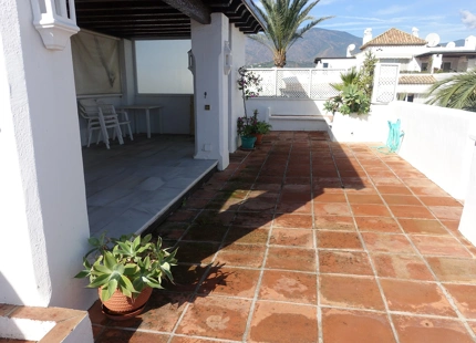 Ático en alquiler a corta temporada en Alcazaba Beach, Estepona Este