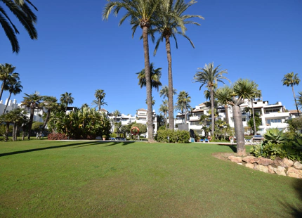 Apartamento en venta en Alcazaba Beach, Estepona Este