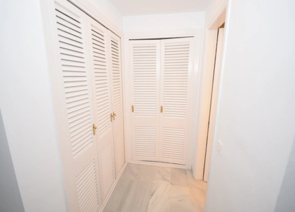 Apartamento en venta en Alcazaba Beach, Estepona Este