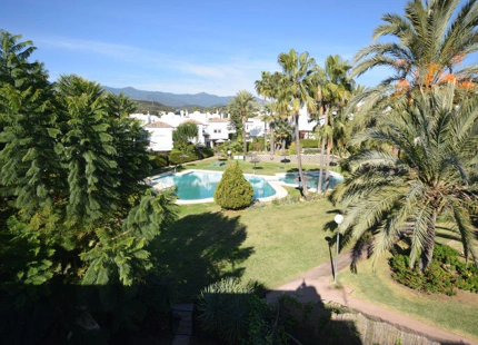 Adosado en alquiler larga temporada en El Padron, Estepona Este