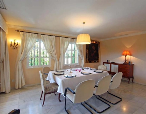 Villa en alquiler larga temporada en Nueva Andalucia, Marbella