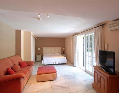 Villa en alquiler larga temporada en Nueva Andalucia, Marbella